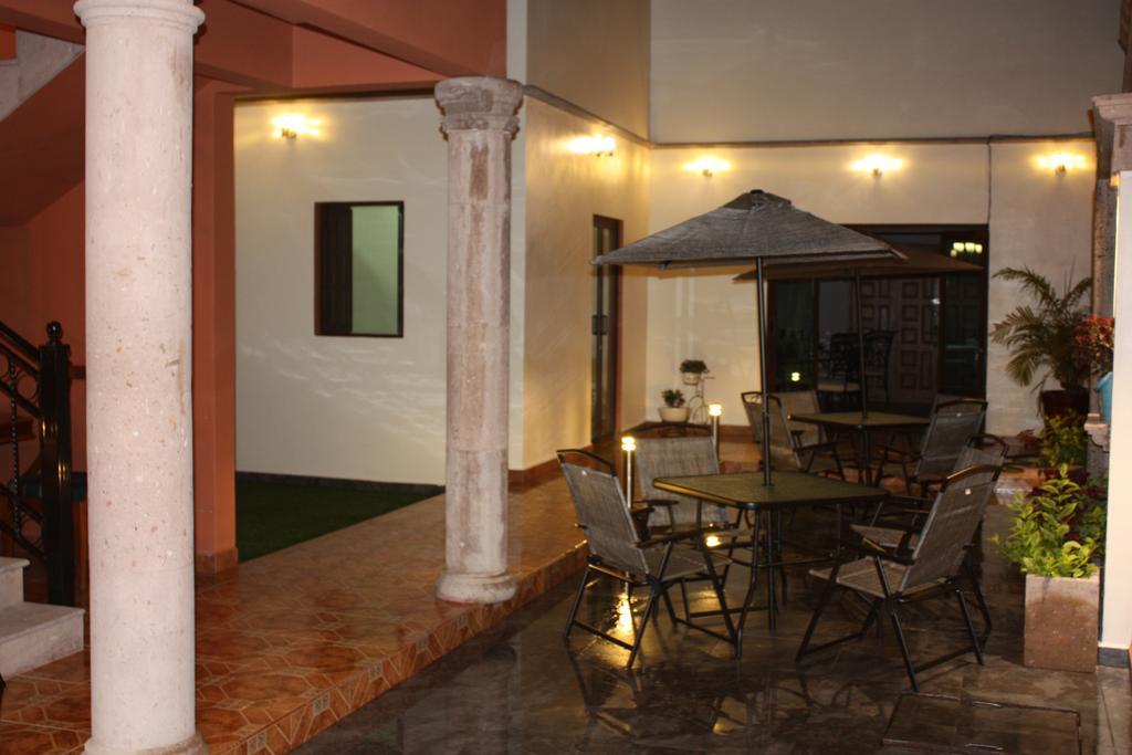 Zarzarosa Hotel Boutique Керетаро Экстерьер фото